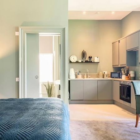 Boutique Home Stay - Bliss Studio Paisley Bagian luar foto