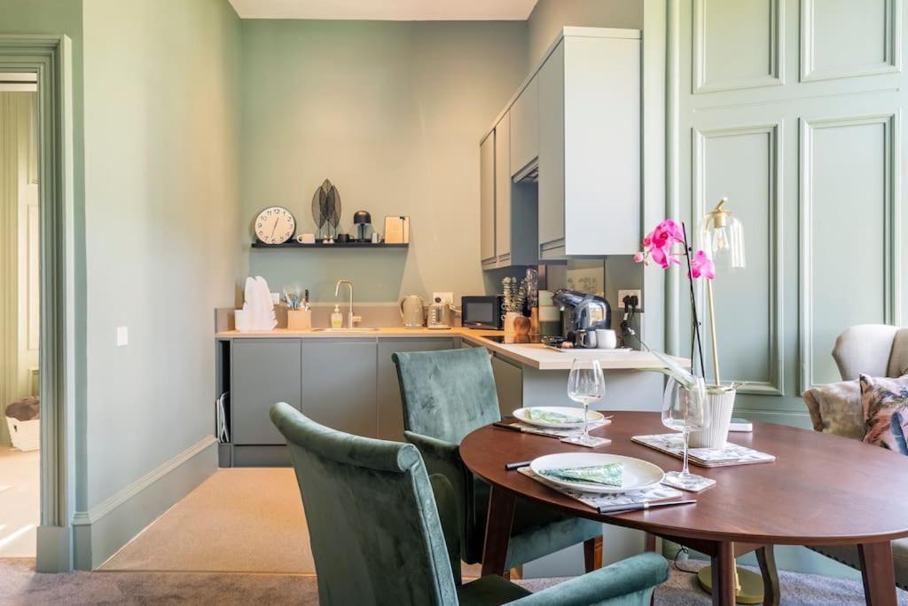 Boutique Home Stay - Bliss Studio Paisley Bagian luar foto